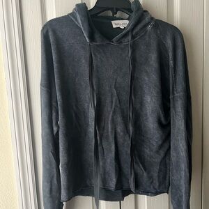 Bella Dahl Vintage Faded Blue Cropped Hoodie